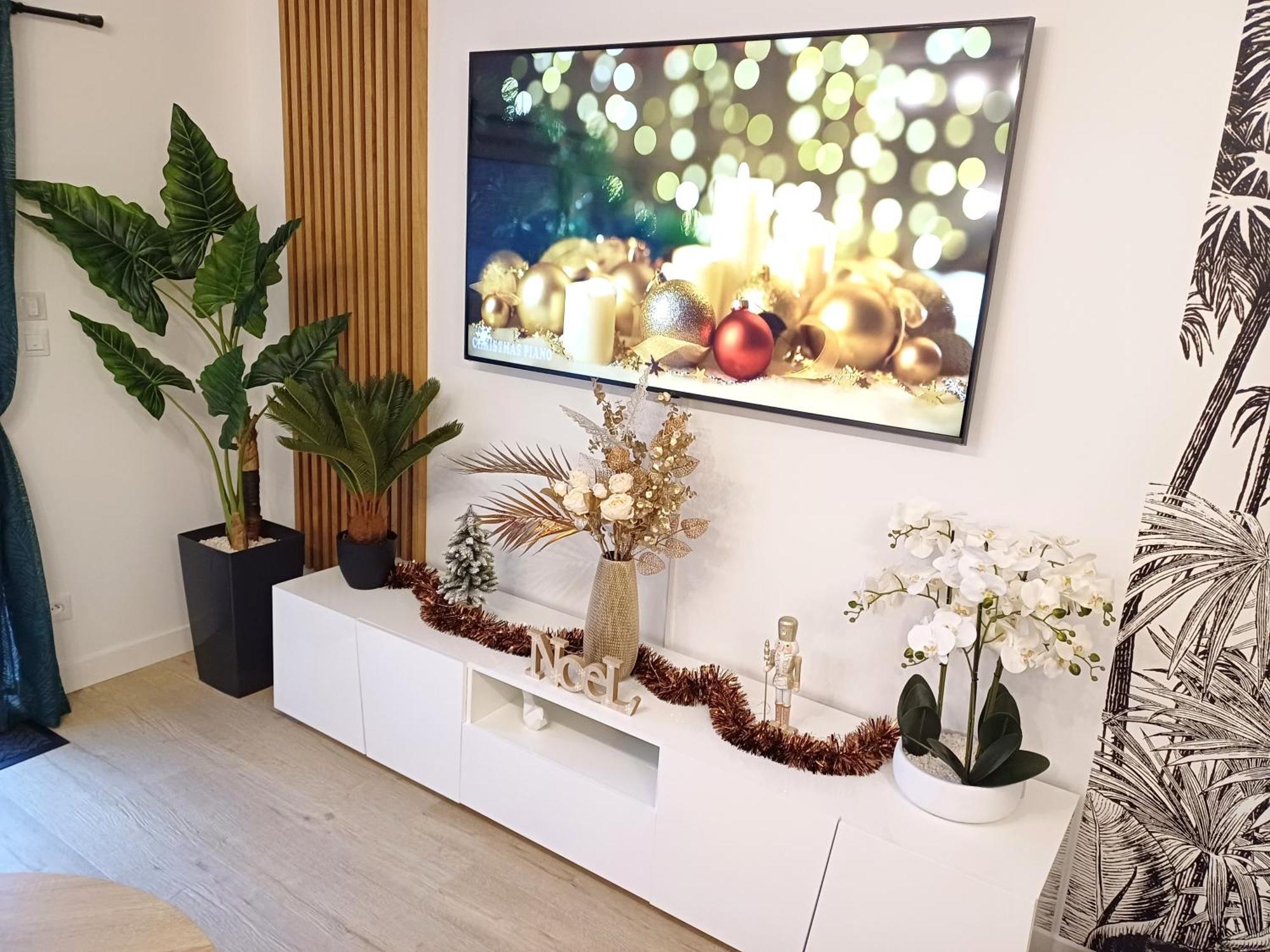 L'Escale Tropicale, Appartement Independant Avec Terrasse Privative Saint-Quentin  Bagian luar foto